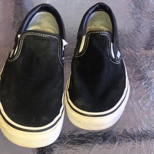Men’s black vans